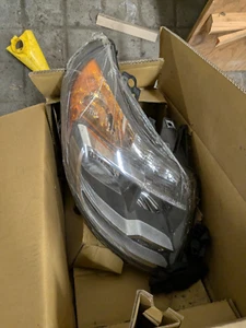 NEW 14-22 Ram Promaster 1500 2500 3500 Passenger Side Headlight Assembly - Picture 1 of 2