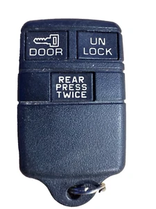 1996 OEM GM Keyless Remote Key Fob 3 Button REAR PRESS TWICE ABO0104T 15731442 - Picture 1 of 3