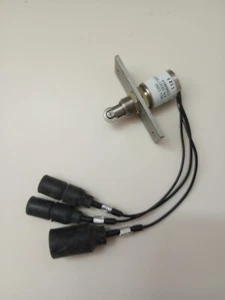 M8805/114-01 H11-1350 Eaton Sensitive Switch 5930-01-288-2892 - Picture 1 of 2