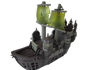Disney Spinmaster #73103 Pirates of Carribean Silent Mary Ghost Ship Toy - Picture 1 of 6