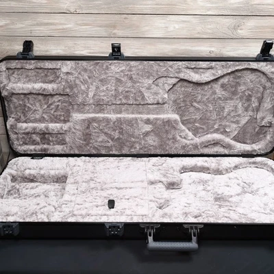 Estuche rígido Fender Deluxe moldeado Jazzmaster se adapta a cerraduras Jaguar TSA Foto 1 de 4