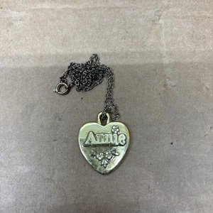 Vintage Little Orphan Annie Gold Tone Necklace 1982 Hong Kong - Picture 1 of 4