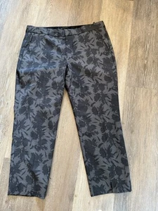 Banana Republic Floral Avery Pant Womens Size 10S Flat Front Pockets Short Gray - Picture 1 of 9