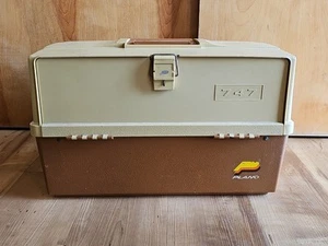 Caja de aparejos de pesca Jumbo Plano 747 vintage años 80 32 ranuras 20" x 11" x 12" - Imagen 1 de 20