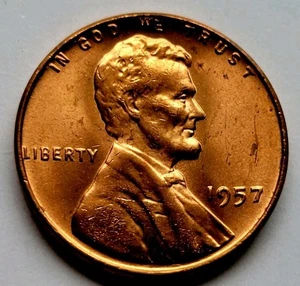 Good Condition Front Roll Coin 1957 P Philadelphia Lincoln Wheat Cent  - Picture 1 of 2