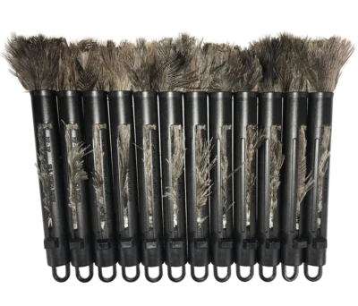 Paquete de 12 plumeros retráctiles de plumas de avestruz con encuadernación de alambre de bobina de metal de ALTA Foto 1 de 2