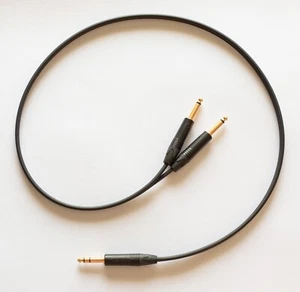Stereo 6.3mm (1/4'') TRS to Dual 6.3mm 1/4'' TS - Mogami cable w/ Neutrik plugs - Picture 1 of 10