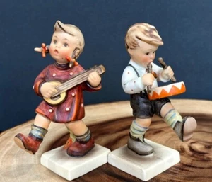 Goebel Hummel "Piccolo batterista"240 "Felicità"#86 SET VINTAGE di 2 - Foto 1 di 23