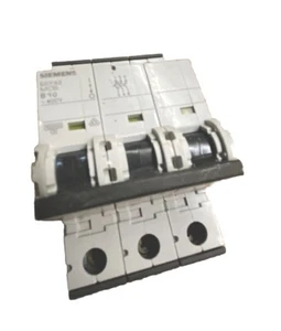 Siemens 5SY 43, 5SY43 MCB B10 Leitungsschutzschalter Schutzschalter Schalter - Bild 1 von 1
