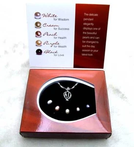 Collar colgante corazón caja de perlas de deseo para mujer con 5 piezas regalo de perlas naturales - Imagen 1 de 15