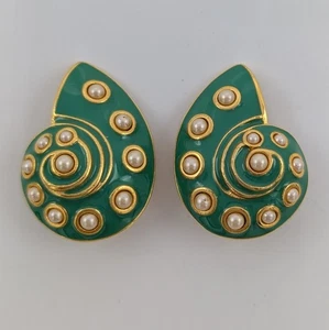 Kenneth J Lane KJL Schneckenhaus Emaille Kunstperlen Clip On Ohrringe vergoldet - Bild 1 von 17