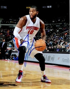 Signiertes 8x10 GREG MONROE Detroit Pistons handsigniertes Foto mit COA - Bild 1 von 1