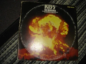 Kiss - The Originals 1976 USA Gatefold Vinyl 3 Rec. Set & Booklet G+/VG+/VG - Foto 1 di 3