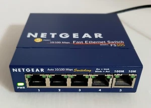 Netgear ProSafe FS105 5-Port 10/100 Fast Ethernet Switch w/ AC Adapter - Picture 1 of 6