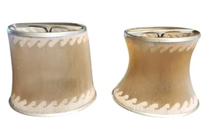 Vtg Pr Small Sconce Lampshades 3.5"x4" Clamp On Brown Tan Wave Pattern MCM Retro - Picture 1 of 7
