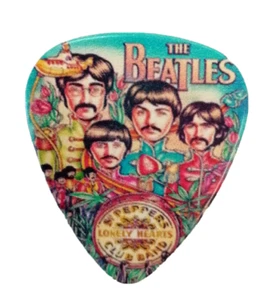 Plettro Celluloide Chitarra Spessore Medio tema Beatles Colorato - Foto 1 di 5
