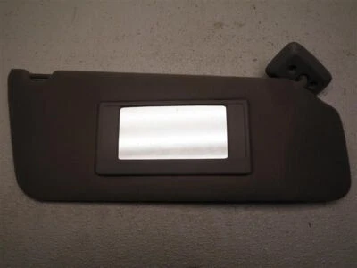 Parasol derecho sin iluminación Ford F150 Pickup 2005-2008 P08108 Foto 1 de 4