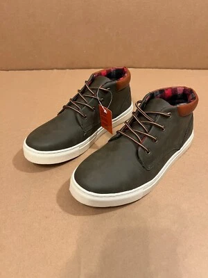 Deer Stags Boys Warren Jr lace up sneaker/boot Olive. Size 7M - Image 1 of 4