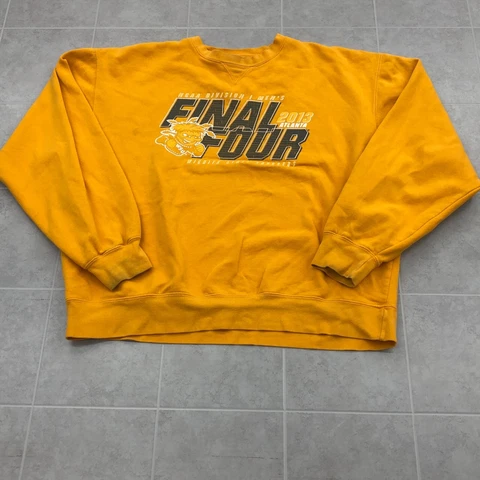 GEAR Wichita State Shockers Final 4 2013 Yellow Sweatshirt Adult Size XL Cover