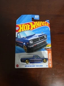 Hot Wheels Super Treasure Hunt 1975 Datsun Sunny Truck - Picture 1 of 1