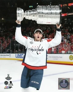 ANDRE BURAKOVSKY WASHINGTON CAPITALS LICENSED unsigned poster print 8x10 photo - Picture 1 of 2