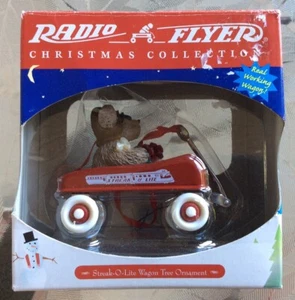 Vintage 1999 Radio Flyer Model 108 Streak-o-Lite Red Wagon Bear Ornament - Picture 1 of 7
