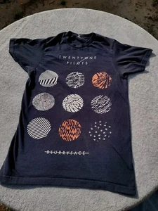 Twenty One Pilots Blurryface T Shirt Size Small Graphic Band Pop Rock 2015 - Picture 1 of 6