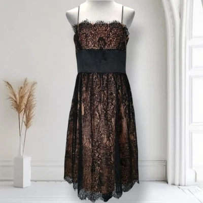 Vestido de cóctel midi vintage años 90 lavandería Shelli Segal talla 12 negro superpuesto de encaje Foto 1 de 4