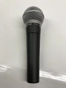 Shure SM58 Handheld Microphone - Picture 1 of 3