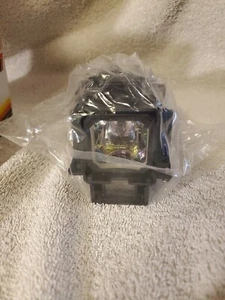 V7 VPL790-1N Lamp for select NEC projectors - Picture 1 of 3