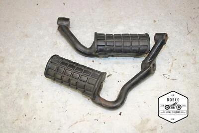 1975 Suzuki GT380 Sebring ПЕРЕДНИЕ ПОДНОЖКИ КОЛЫШКИ СТУПЕНИ КОМПЛЕКТ ПАРА H7-1356.ZQ - Изображение 1 из 4