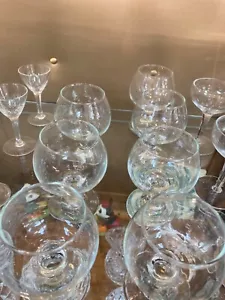 7 Ornate crystal Stemware 4 inch Cordial looks cut fluted high quality - Picture 1 of 4