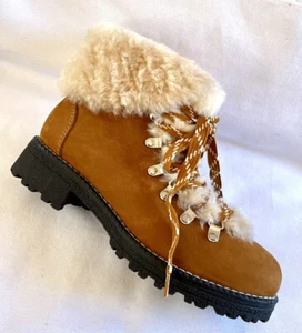 J CREW Nordic Hiking Boots Tan Brown Nubuck  Shearling Cuff sz 7.5 (?) - Picture 1 of 10