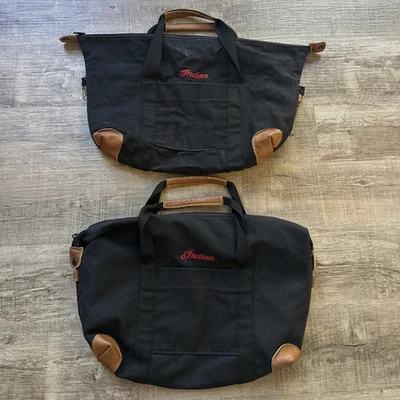 2 INDIAN MOTORCYCLES DELUXE SADDLEBAG TRAVEL BAGS Pair OEM 2880294 2885131 Foto 1 de 4