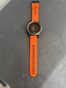 Garmin Fenix 3 GPS-Uhr Multisport mit Ladegerät - Bild 1 von 6
