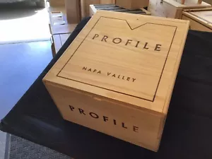 Wooden wine Box - Picture 1 of 3