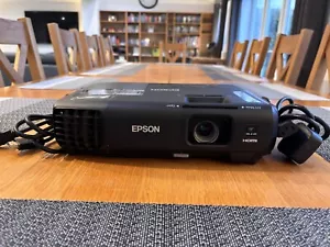 Epson EB-S03 Home Cinema Projector HDMI Input SVGA with Case Used Portable - Picture 1 of 21