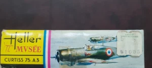 Heller Curtiss 75. A3 Modellbausatz 1/72 - Bild 1 von 2