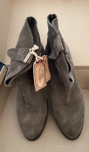 Fat Face Grey clova suede western boot size 5 New Tags
