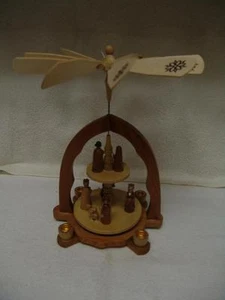 VINTAGE CHARMING CHRISTMAS PYRAMID/WINDMILL W/FIGURES ON 2 LEVELS W/ORIGINAL BOX - Picture 1 of 1