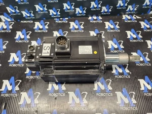 Servomotor Yaskawa SGRMS-13A2A-YR11 - Imagen 1 de 5