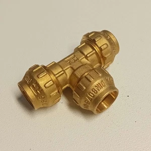 Raccordo F 25x25x25 Tee T di giunzione in ottone con tenuta O-ring ed ogiva in o - Foto 1 di 4