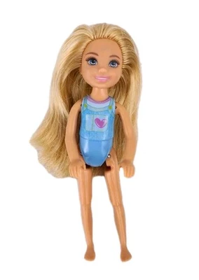 Boneca Barbie Chelsea Club 2010 boneca de cabelo loiro articulado - Imagem 1 de 3