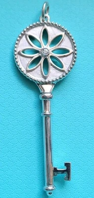 Llave Daysi Tiffany & Co. ESTERLINA 2,5" XL Foto 1 de 4