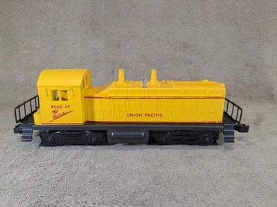 Lionel Postwar 645 Union Pacific Diesel Switcher Locomotive - Image 1 of 4