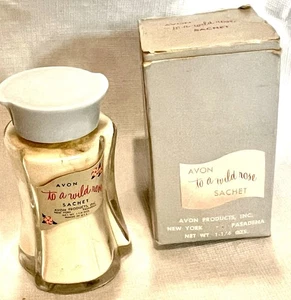 1951 Avon TO A WILD ROSE Pulver BEUTEL 1 1/4 oz Neu aus altem Lagerbestand ~ New Old Stock in Box! - Bild 1 von 5