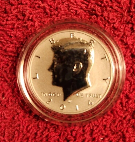 2014 w reverse proof silver Kennedy half dollar in acrylic capsule Cover