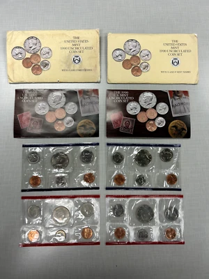 1990 UNITED STATES  U S MINT UNCIRCULATED COIN SET OGP Philadelphia and Denver - Image 1 of 4