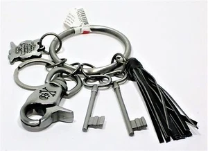 Disney Pirates Of The Caribbean Keychain With Prison Jail Cell Keys BRAND NEW - Picture 1 of 4