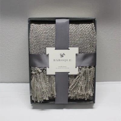 Northpoint Baroque beige wave chenille throw 50 x 60 - Image 1 of 4